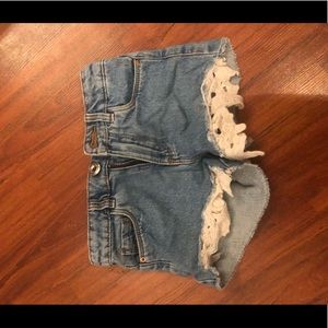 Little girl Zara shorts